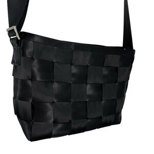 Harvey’s seatbelt bag.  Clean crossbody black
